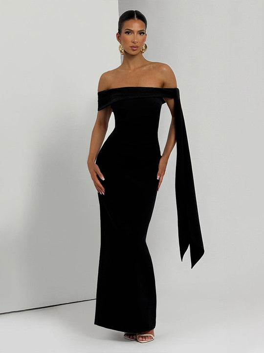Damen Elegantes Maxikleid mit schulterfreiem Design und raffiniertem Drapierungselement R&B