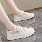 Damen Sneakers aus feiner Spitze mit Plateausohle