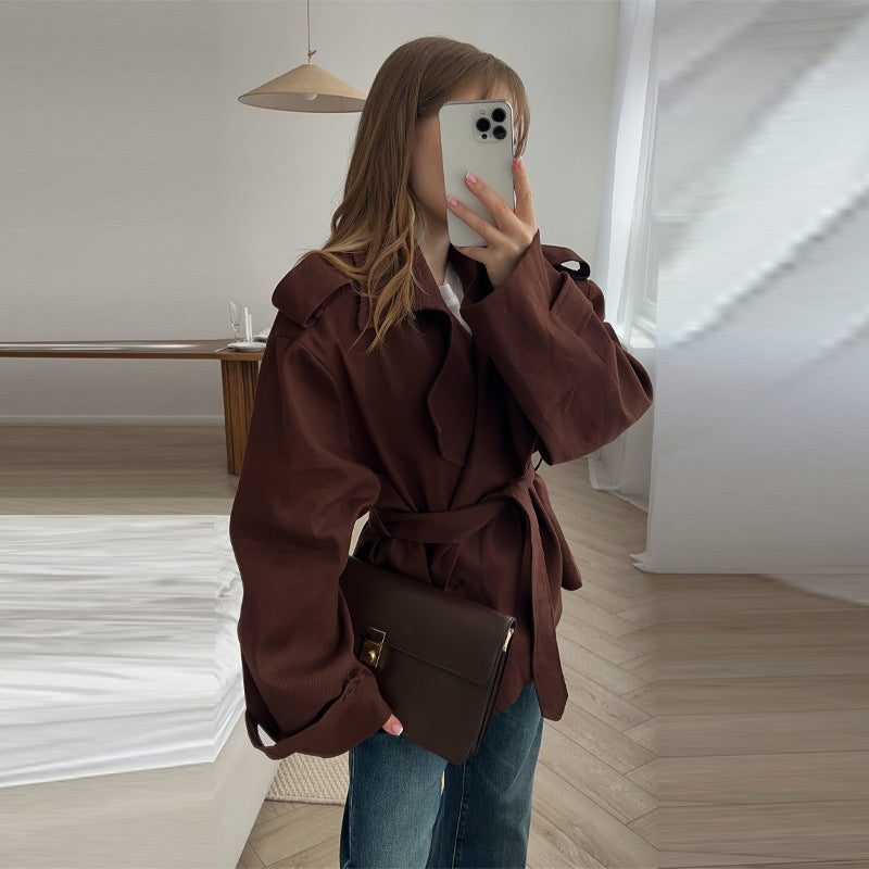Damen Elegante oversized Trenchjacke mit Gürtel und strukturierten Ärmeln R&B