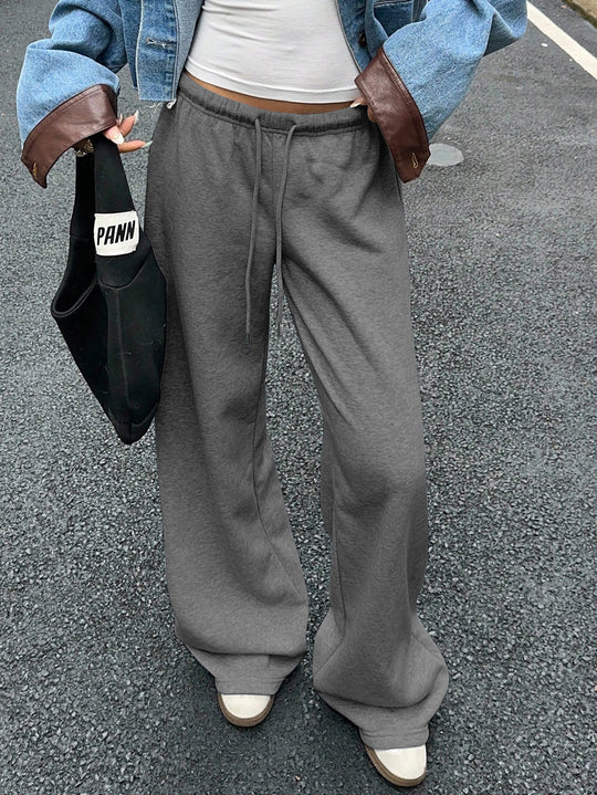 Damen Bequeme weite Sporthose mit praktischen Taschen R&B
