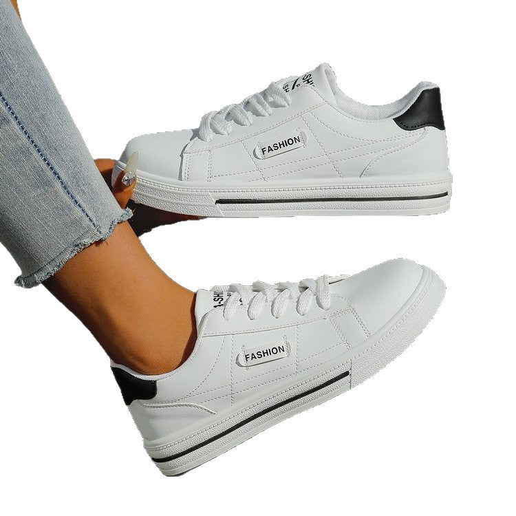 Damen Sneakers mit klassischem Design und modischem Akzent R&B