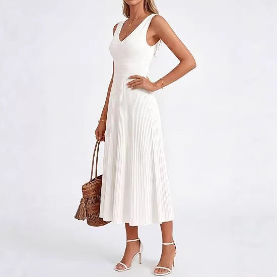 Damen Plisseekleid mit V-Ausschnitt und weitem Saum R&B