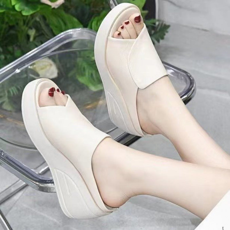 Damen Plattform-Sandalen mit geschwungenem Design und Komfortfußbett R&B