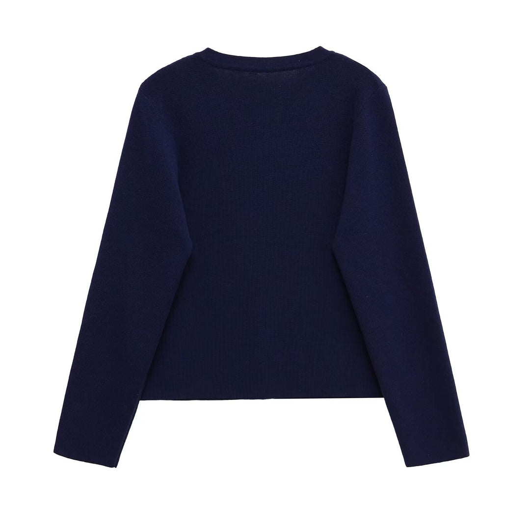 Damen Kleidung aus hochwertigem Strickmaterial mit Knopfleiste und Rundhalsausschnitt R&B