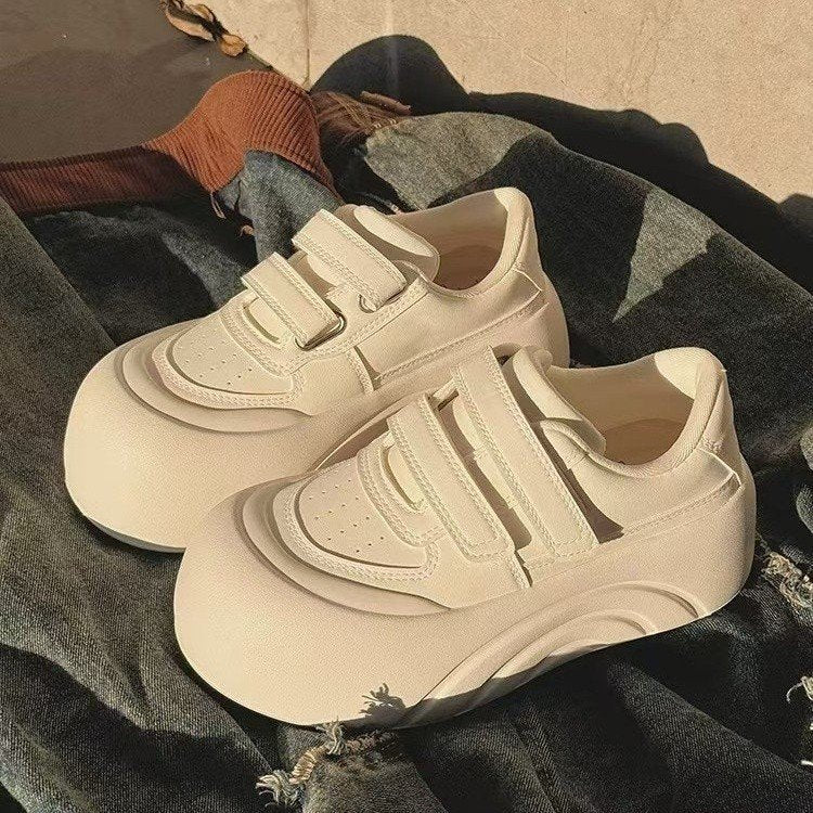 Damen Plattform-Sneaker mit verstellbaren Klettverschlüssen und komfortabler Dämpfung R&B