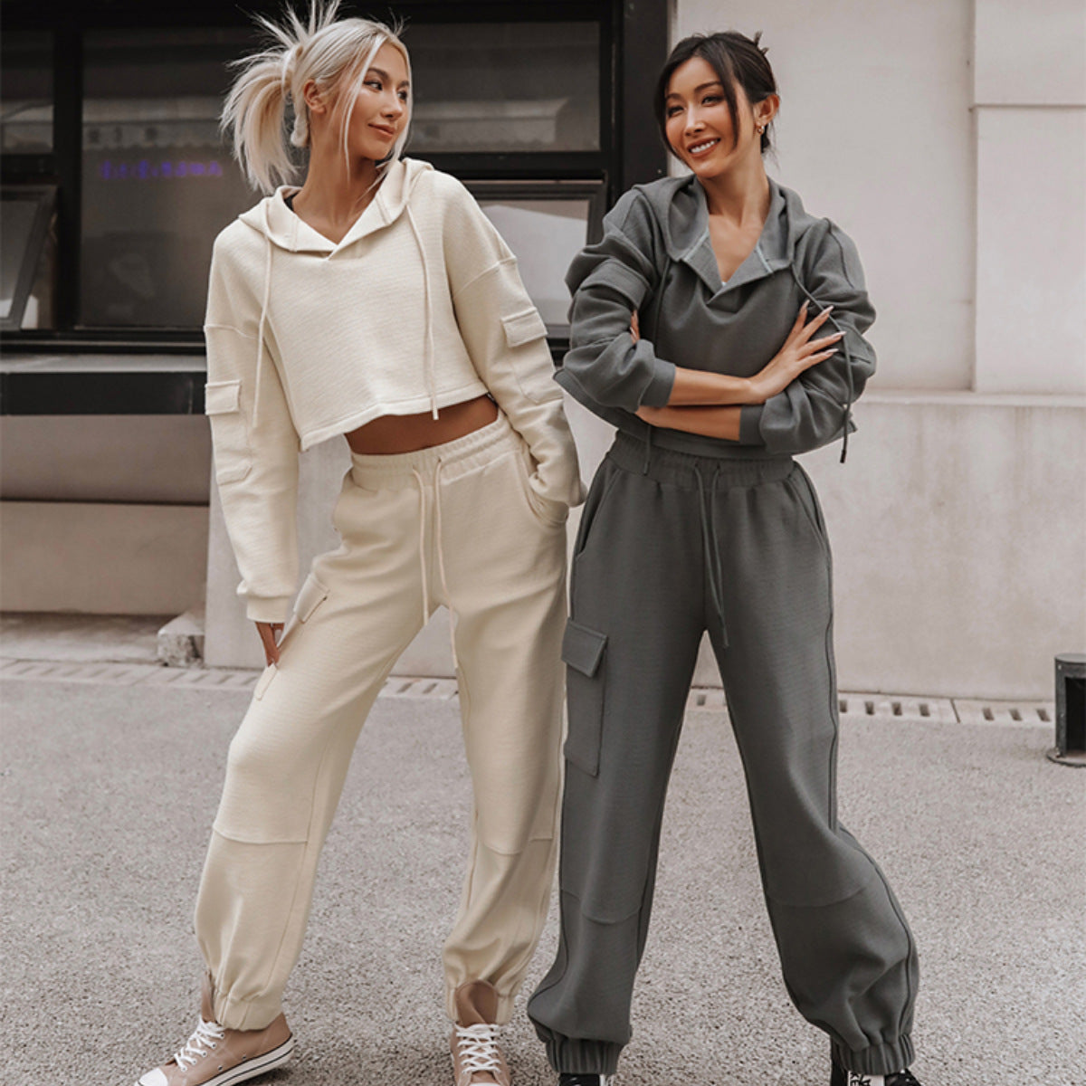 Damen nan Cropped Kapuzenpullover mit Highwaist Cargo-Joggingshose Set R&B