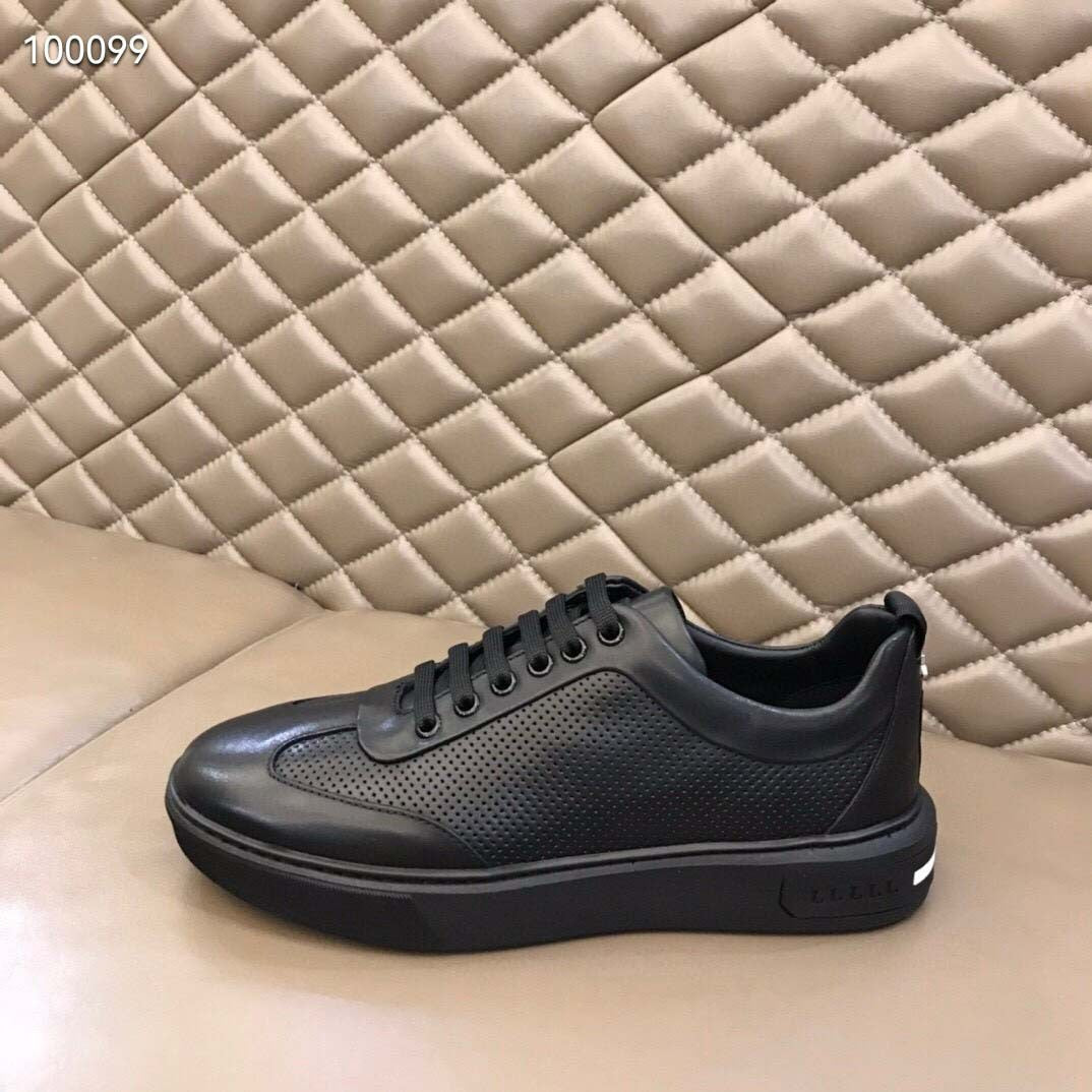 Damen Premium Sneaker mit atmungsaktiver Struktur und rutschfester Sohle R&B