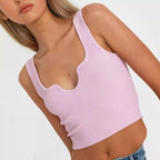 Damen Crop-Top mit Wellen-Ausschnitt und feiner Rippstruktur R&B