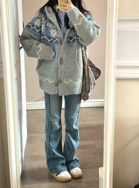 Damen kuschelige Strickjacke mit hohem Kragen und Ornamenten R&B
