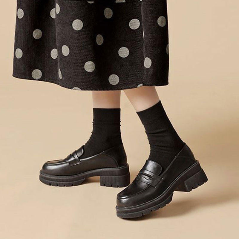 Damen Elegante und bequeme Loafer von hochwertigem Leder R&B