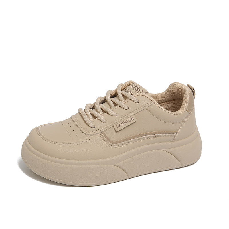 Damen modische Sneakers mit plattformierter Sohle und sportlicher Silhouette R&B