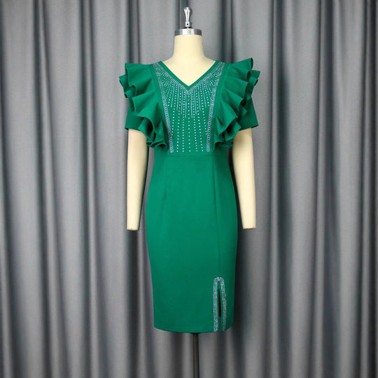 Damen figurbetontes Kleid mit voluminösen Rüschen und Strassakzenten R&B