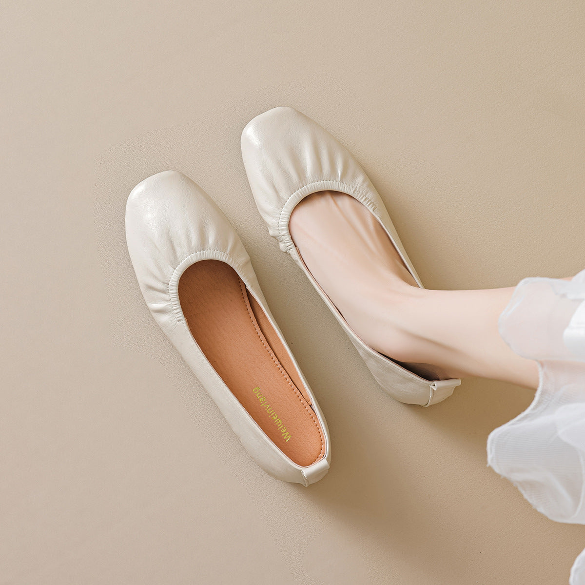 Damen Ballerinas mit dezentem Faltenwurf