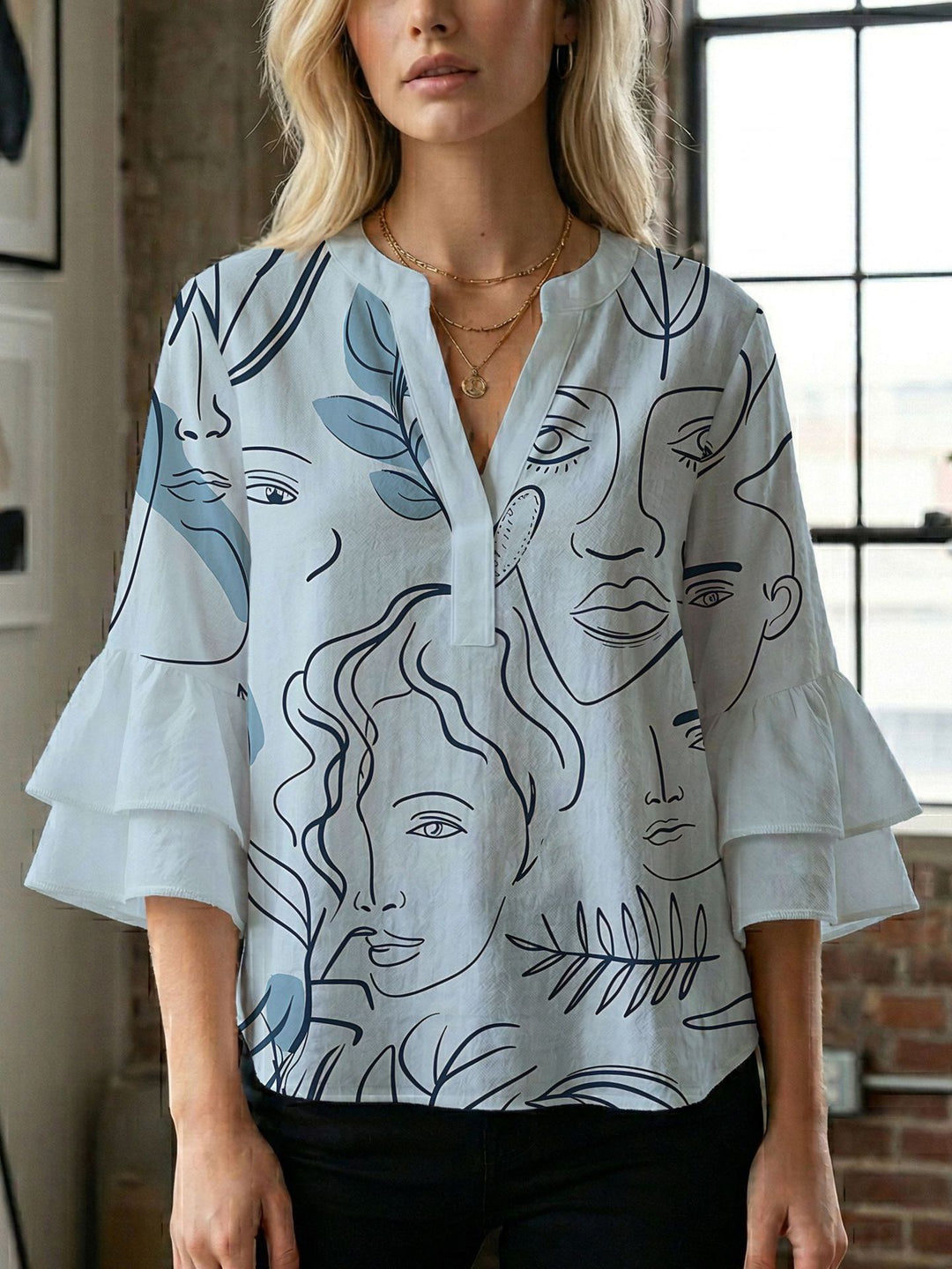 Damen Bluse mit wunderschönen floralem Design R&B