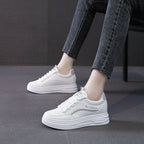 Damen modische Sneakers mit dämpfender Laufsohle und trendigem Design R&B