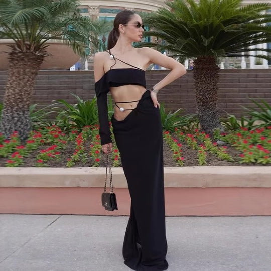 Damen Abendkleid mit asymmetrischem Schnitt und feinen Rüschendetails R&B
