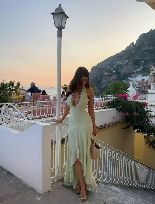 Damen Abendkleid mit tiefem V-Ausschnitt und fließendem Wasserfall-Saum R&B