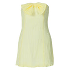 Damen Verspieltes Sommerkleid mit weitem Kragen und plissierten Details R&B