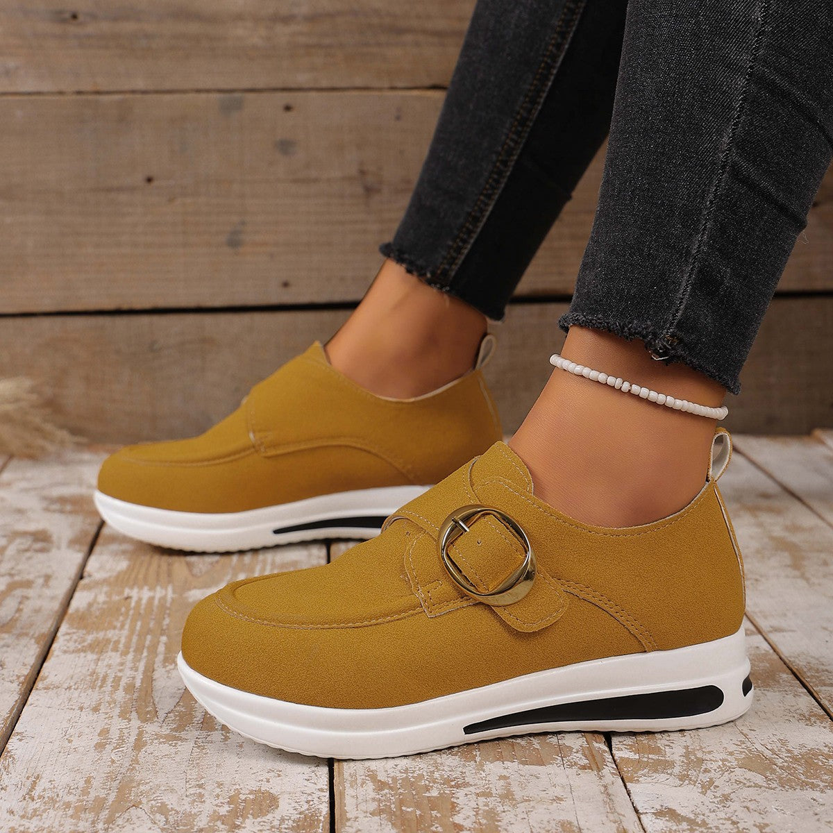 Damen Komfort-Slipper mit dekorativem Schnallenverschluss und ergonomischem Fußbett R&B