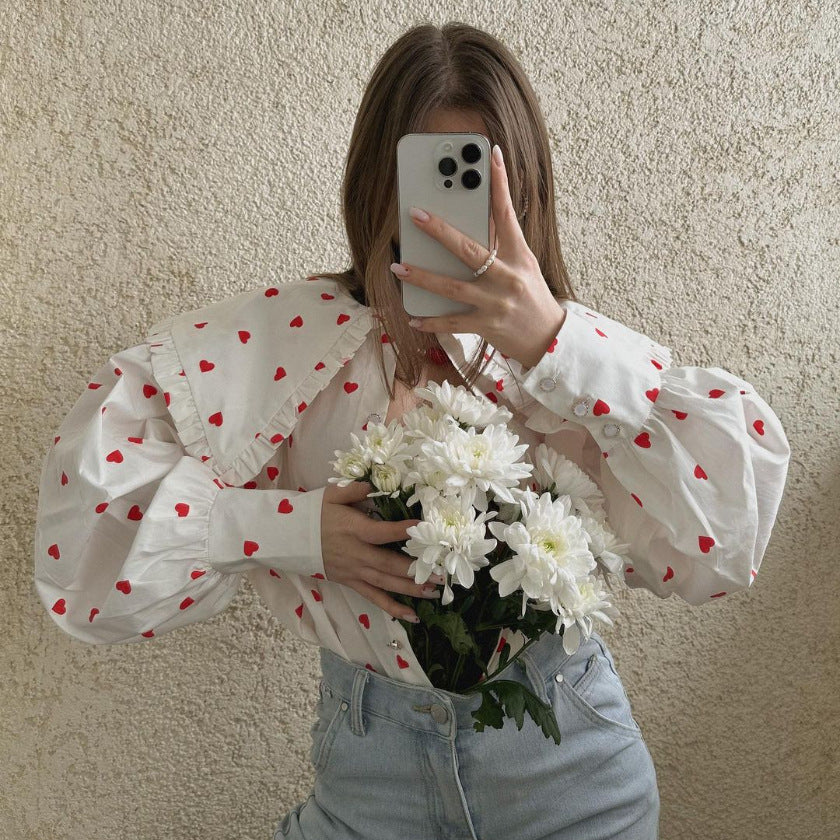 Damen Verspielte Bluse mit Rüschendetails und Herzmuster R&B