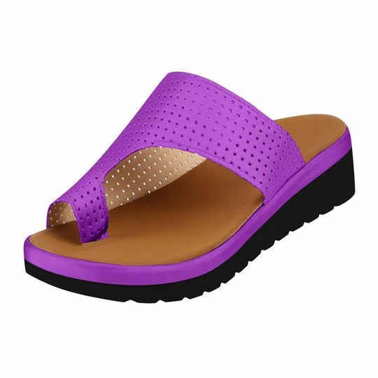 Damen nan lässige Zehensteg-Slipper mit gelochtem Soft-Obermaterial und dämpfender Keilsohle R&B