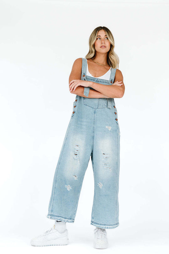 Damen lässige Denim-Latzhose mit trendigen Destroyed-Details R&B