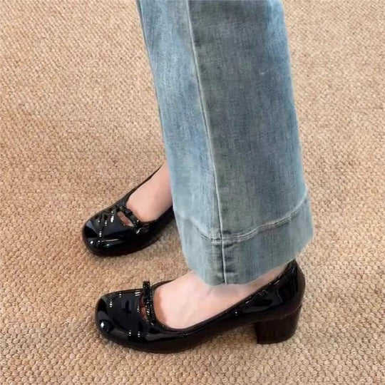 Damen Ballerinas mit komfortablem Blockabsatz und floraler Schnallenverzierung R&B