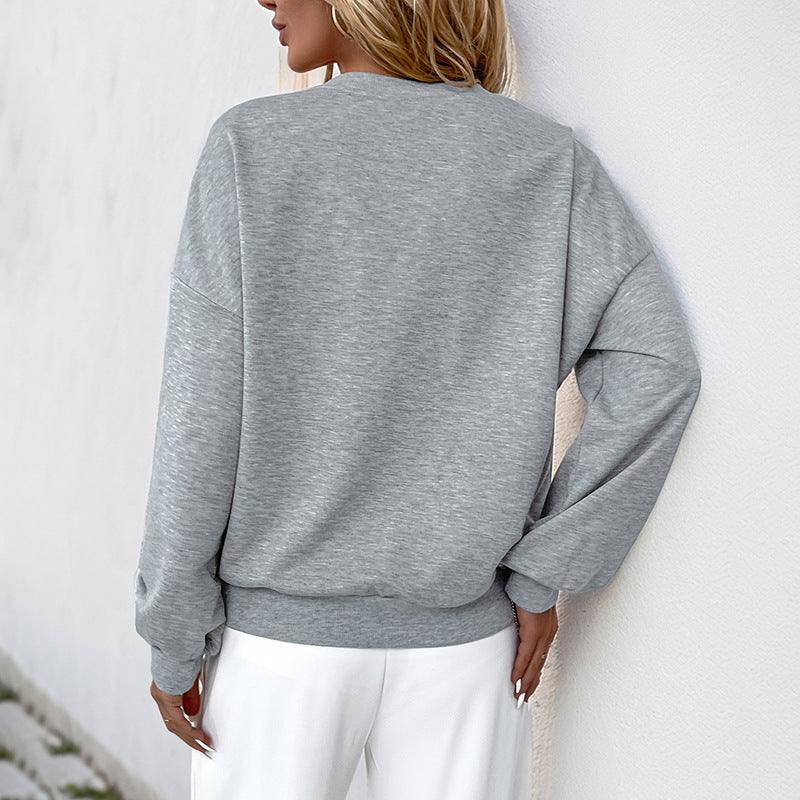 Damen Sweatshirt mit innovativen Cut-Out-Akzenten und Paillettenverzierung R&B