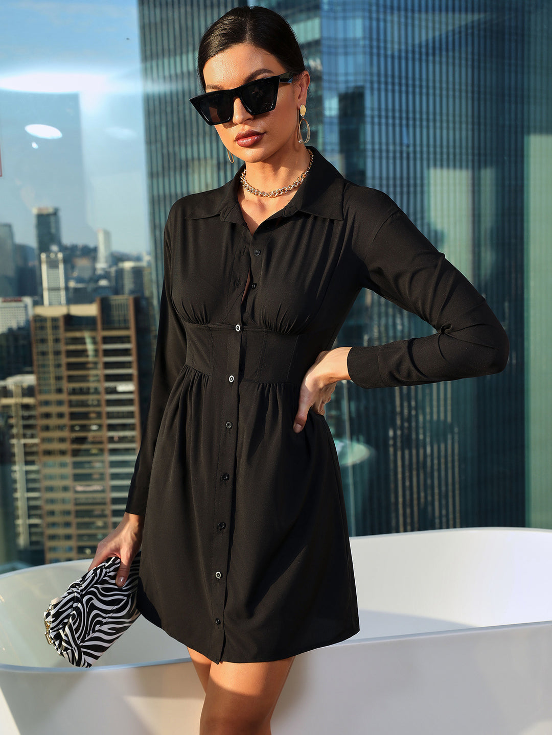 Damen Hemdblusenkleid mit elegantem Taillengürtel und praktischen Knopfdetails R&B