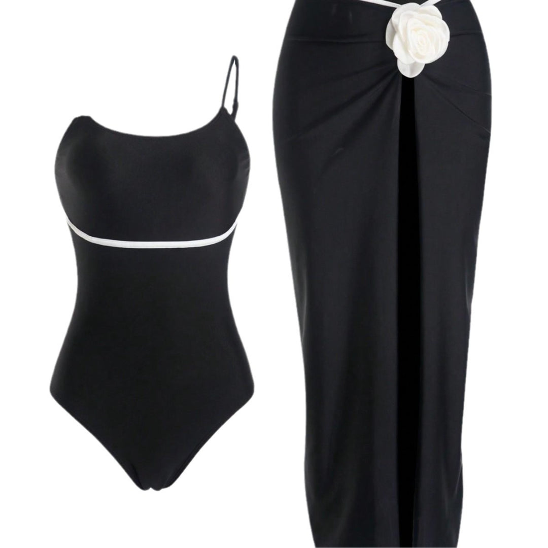 Damen Einteiler Badeanzug mit elegantem Rock und verspielten Blütendetails R&B