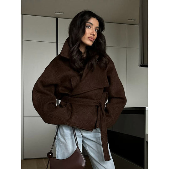 Damen Oversized Wolljacke mit modischem Gürtel und praktischem Knopfdetail R&B