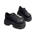 Damen Chunky Sneaker mit robustem Profil und stylischer Nahtdetails