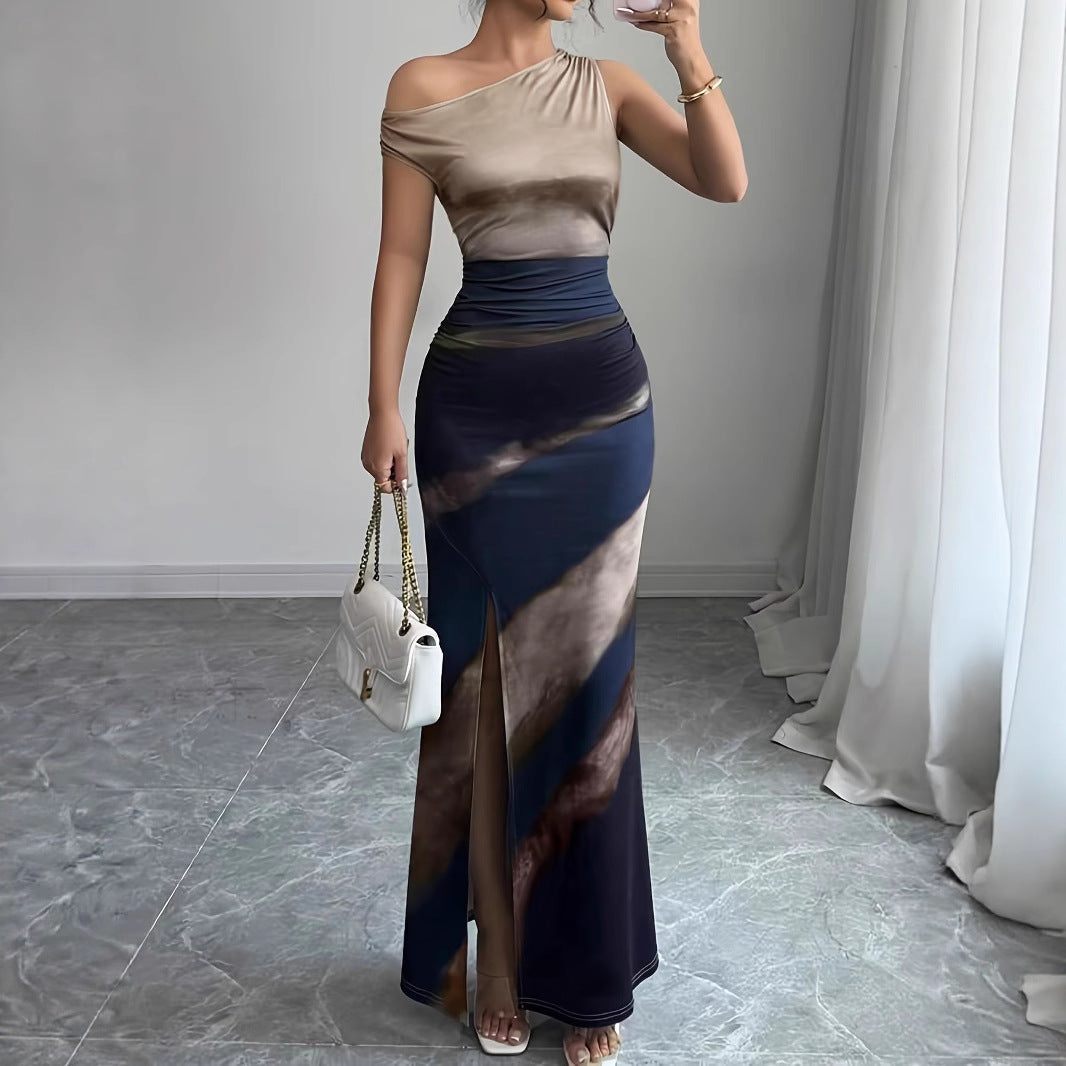 Damen Elegantes Maxikleid mit asymmetrischem Ausschnitt und seitlichem Schlitz R&B