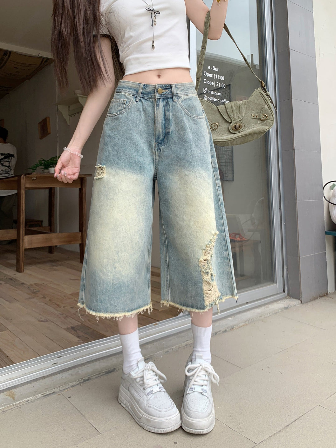 Damen Weite Denim-Culotte mit modischen Rissdetails und lässigem Schnitt R&B