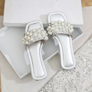 Damen Elegante Slides mit perlenverzierter Riemenstruktur R&B