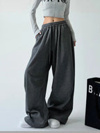 Damen Bequeme weite Jogginghose mit elastischem Bund und praktischen Taschen