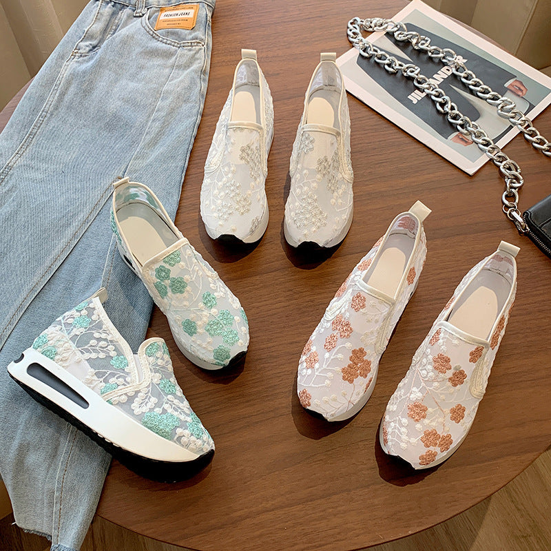 Damen Komfortable Sneaker mit floralem Stickmuster und rutschfester Sohle R&B