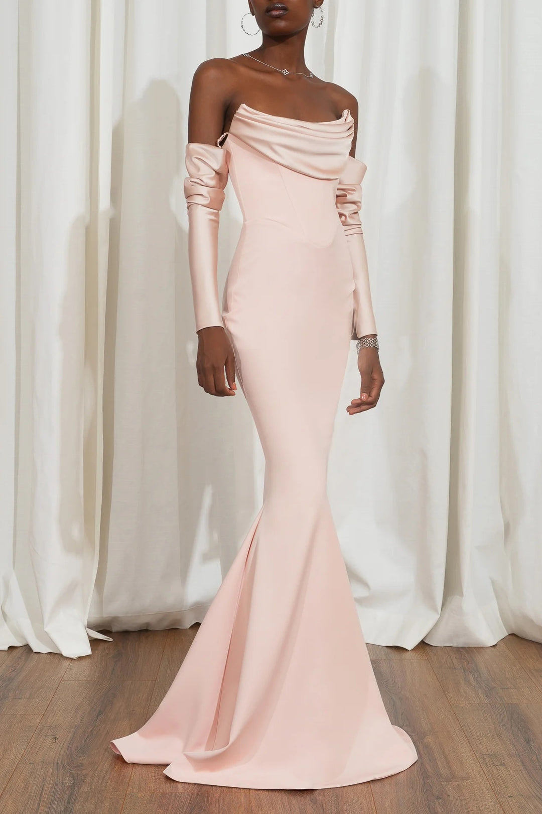 Damen Elegantes Meerjungfrau-Kleid mit schulterfreiem Design und langen Ärmeln R&B