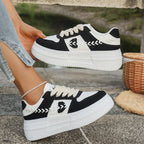 Damen Plateau-Sneaker mit dekorativen Applikationen und dämpfender Sohle R&B