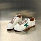 Damen Sneakers im sportlichen Design mit markantem Stern-Detail und ergonomischer Dämpfung R&B