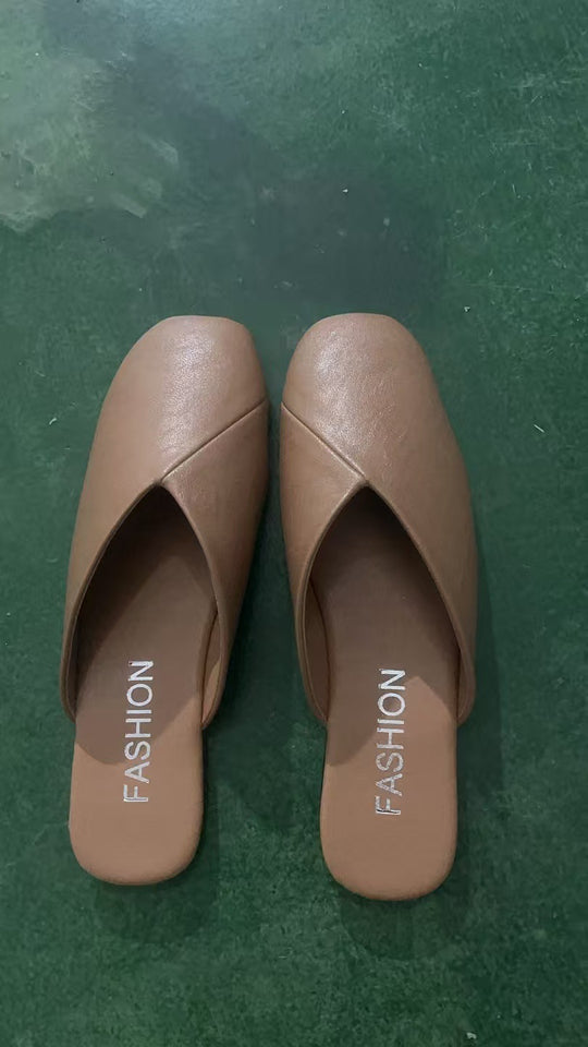 Damen offene Slipper mit modernem Kreuzschnitt und komfortabler Innensohle R&B