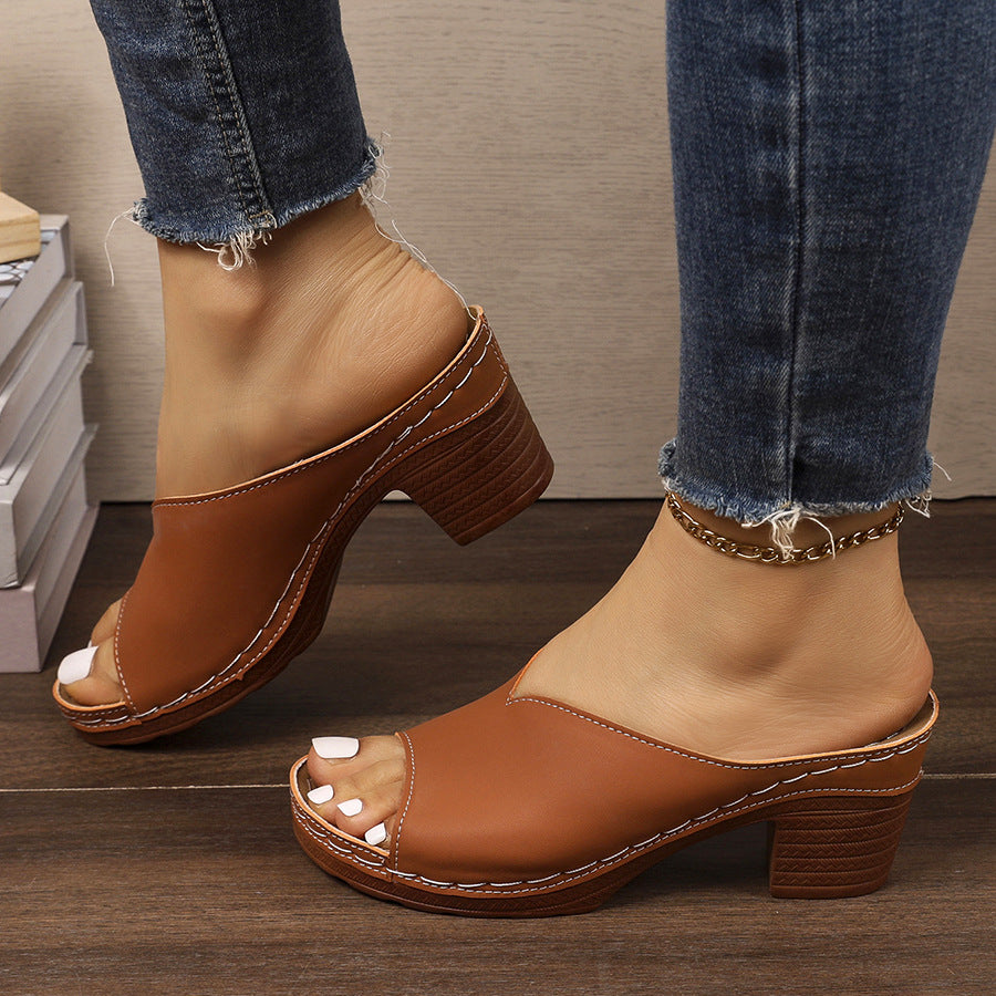 Damen Offene Blockabsatz-Sandalen mit modernen Akzenten R&B