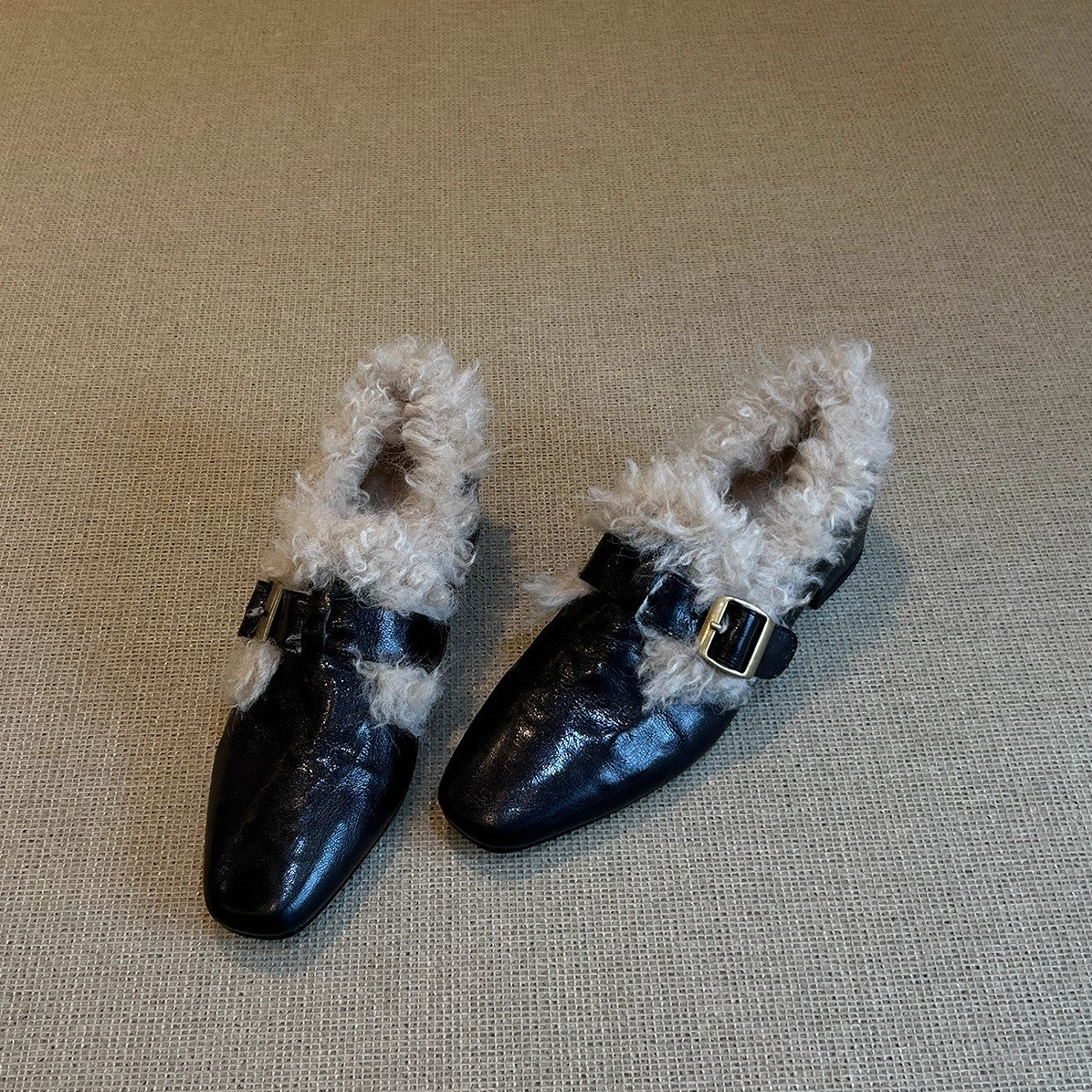 Damen Komfortable Ballerinas mit kuscheligem Innenfutter und modischem Schnallenakzent R&B