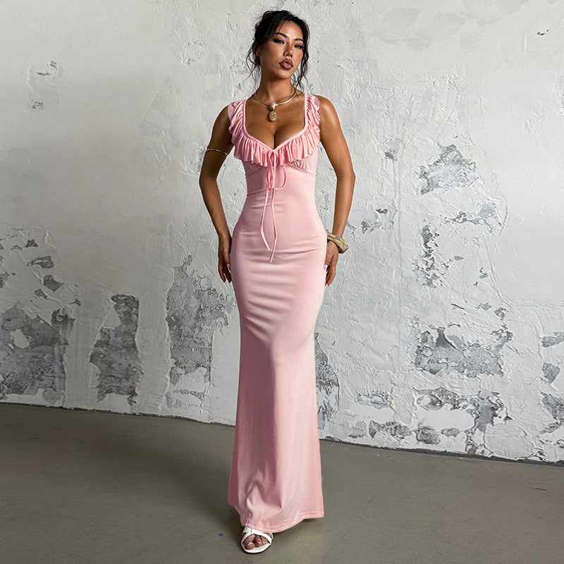 Damen figurbetontes Maxikleid mit Rüschendetails und tiefem Ausschnitt R&B