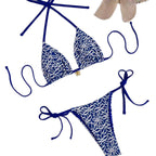 Damen Triangel-Bikini mit kontrastierenden Blütenmotiven
