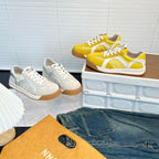 Damen Sportliche Sneakers mit atmungsaktivem Mesh und robustem Veloursleder R&B