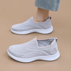 Damen Atmungsaktive Slip-On Sneakers mit flexiblem Fußbett R&B