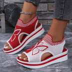 Damen Sportliche Sandalen mit luftigen Einsätzen und dekorativem Schmetterlingsmuster R&B