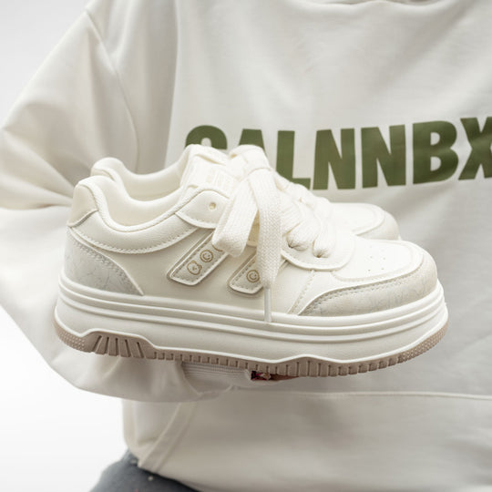 Damen Sportliche Sneakers mit verspielt floralem Design und gepolsterter Sohle R&B