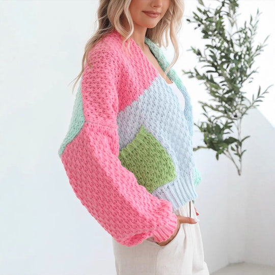 Damen kuschelige Strickjacke mit oversized Ärmeln und Farbkombination R&B